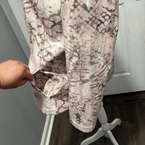 CHICOS Blur Illusion Jarrah Belladonna Pink Fleece Jacket Blazer - Picture 5 of 12